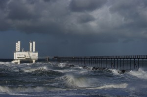 Wave power station  Image credit: flickr User:  AxelN