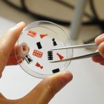 NUS scientists develop innovative method to 3D-print customised tablet that envelopes multiple medications