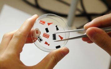 NUS scientists develop innovative method to 3D-print customised tablet that envelopes multiple medications