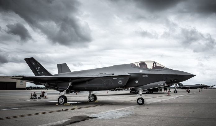 f35