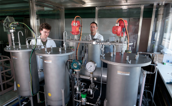 CSIRO launches cutting-edge research centre to improve chemical manufacturing