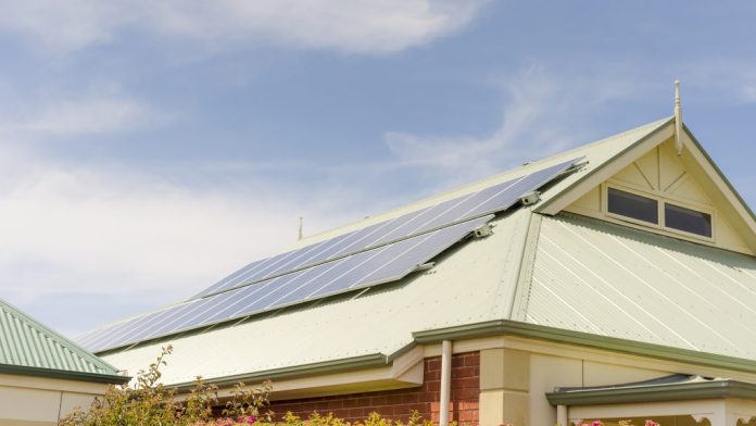 AGL-VPP-One-of-the-first-solar-systems-as-part-of-the-Virtual-Power-Plant-1024x576