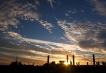 Santos and Origin ink new gas supply agreement with Qenos