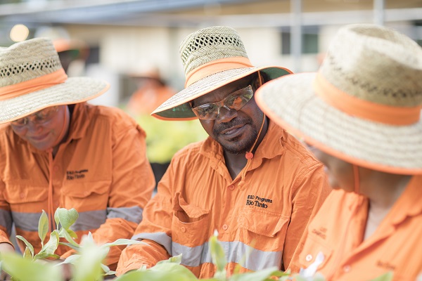 RT_Australia_WEIPA_communitystaff000_resize7