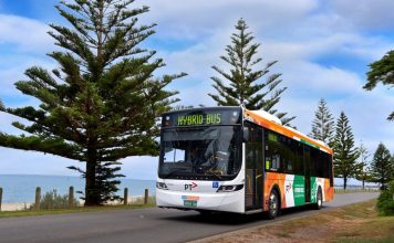 New hybrid technology bus hits Melbourne’s streets