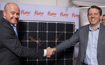 Molycop and Flow Power sign landmark renewable power purchase agreement