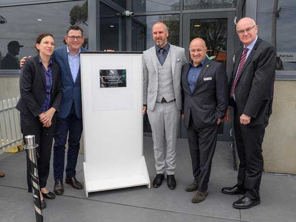 plaque-unveiling-medipharm-labs-australia