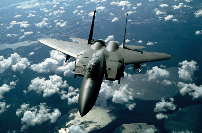fighter-jet-1013_1280