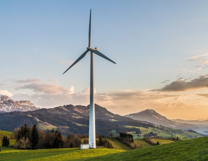 wind-turbine-2218467_1280