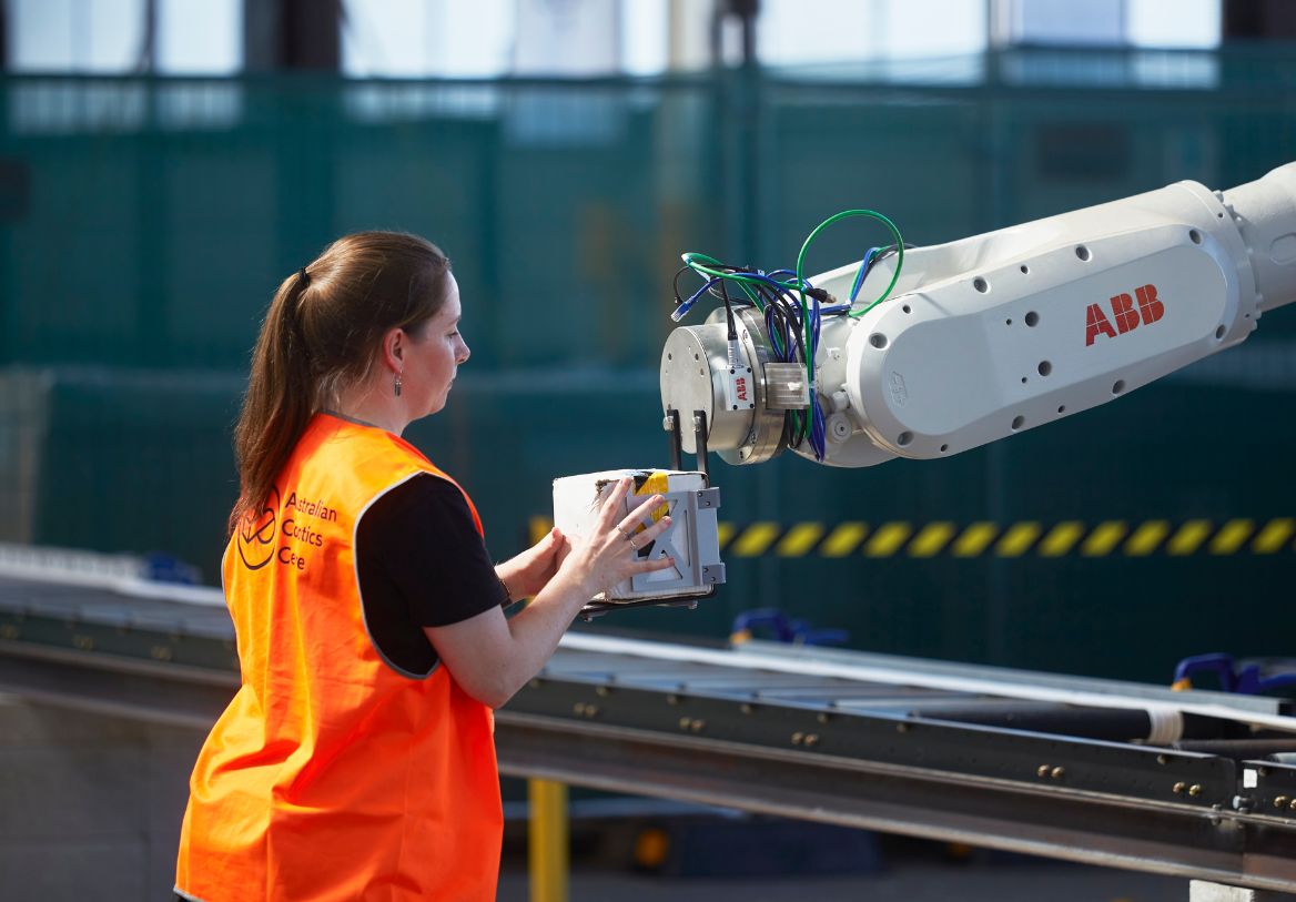 Robots and dance combine at ARM Hub Australian Manufacturing