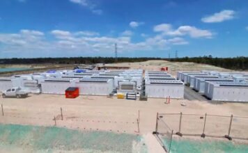 Qld battery project powered up by Tesla megapack units