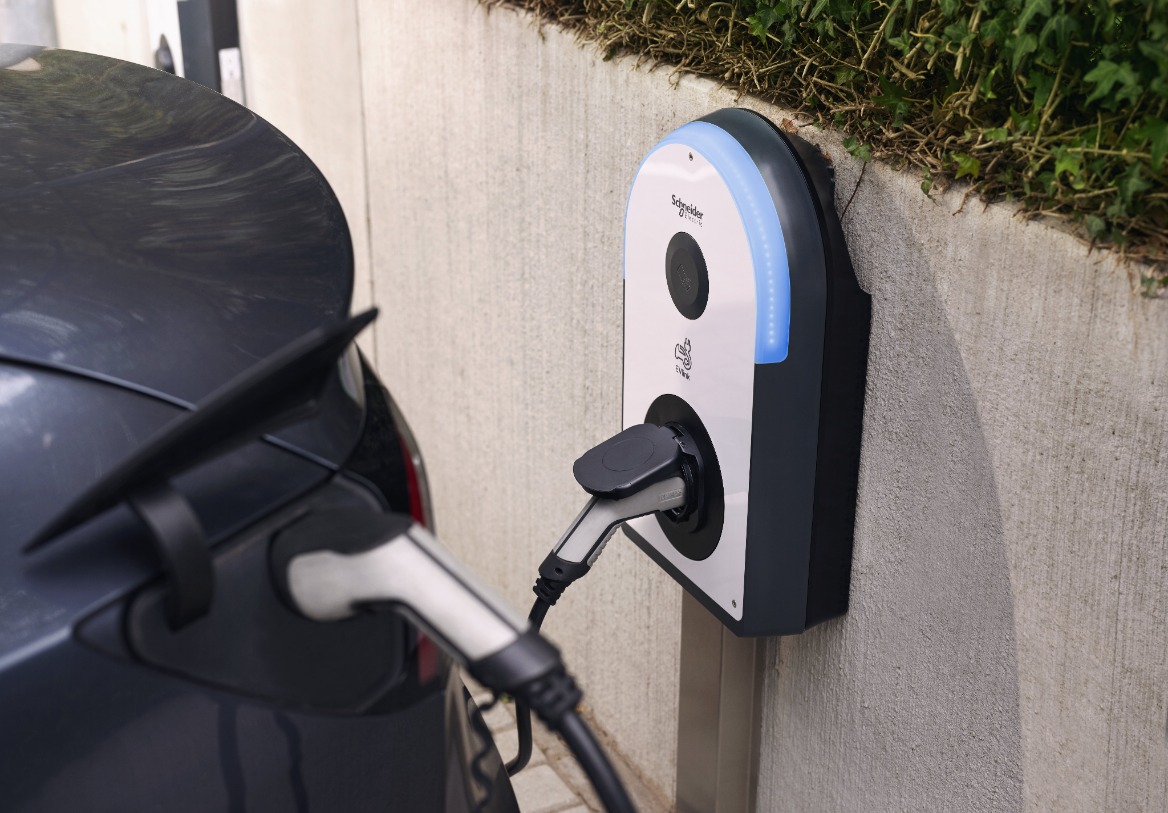 Schneider electric ev charger deals