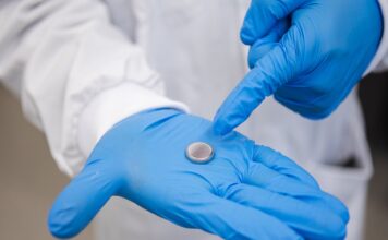 Researchers develop safe and sustainable water batteries resilient to pressure