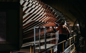 Celebrating Laminex’s commitment to Australian manufacturing and job creation