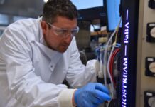 Biosustainability hub at UQ to forge new paths in eco-friendly manufacturing