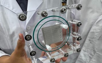 RMIT researchers develop carbon-conversion tech to produce jet fuel precursors