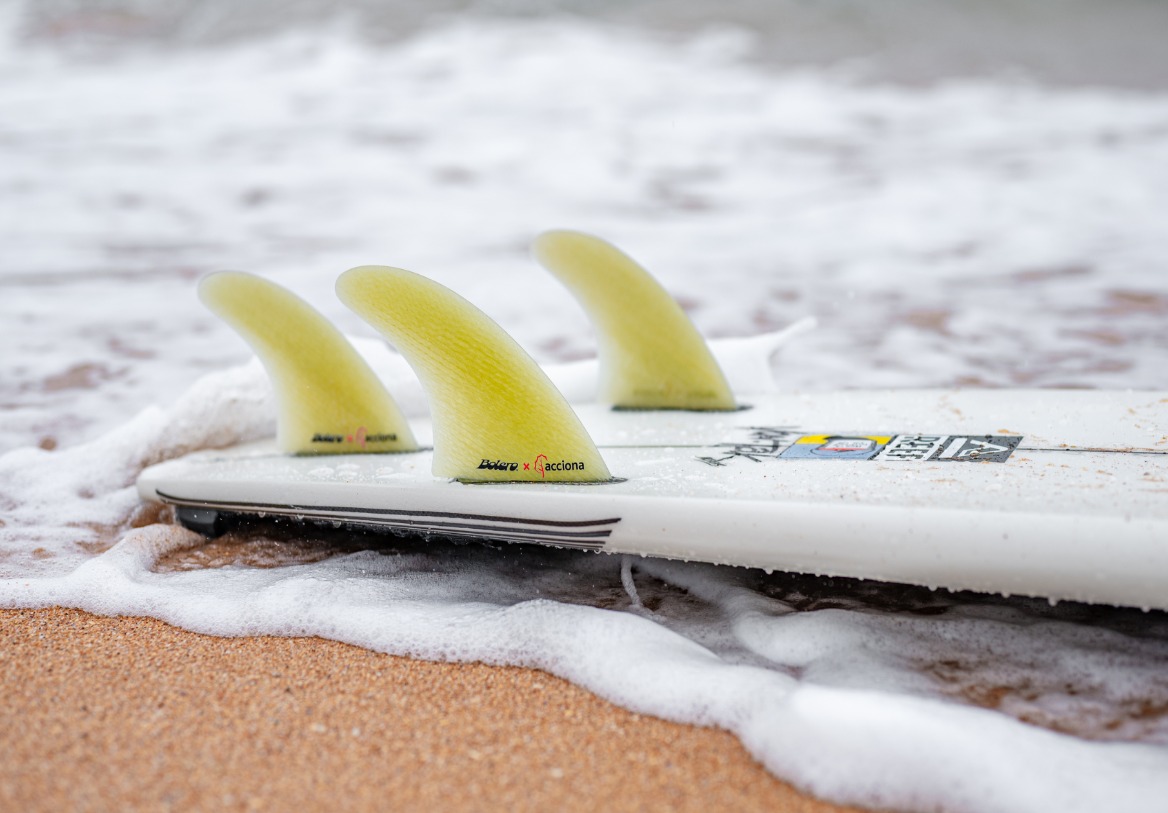 Manufacturing first: Surfboard fins made from recycled wind turbine ...