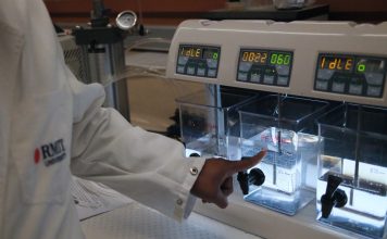 RMIT study finds dual-bubble method boosts microplastic removal from wastewater