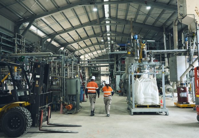 Workers at Myrtle_4 (2)
